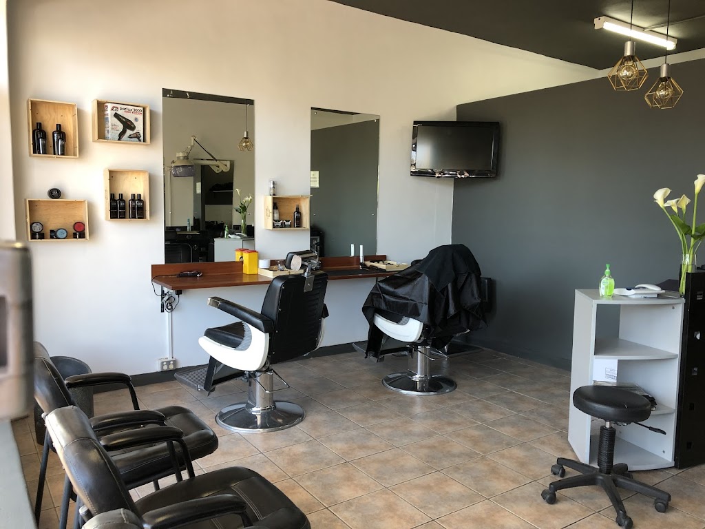 ROBERTO’S THE BARBER HAIRDRESSER | 111 Marlborough St, Henley Beach SA 5022, Australia | Phone: (08) 8356 3108