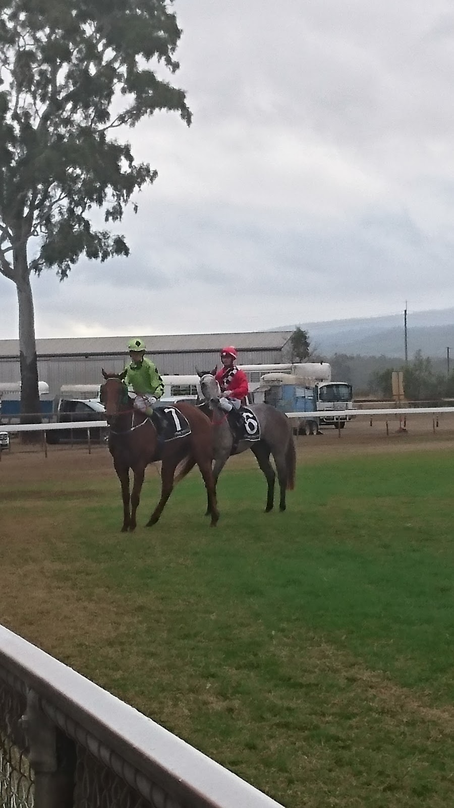 Lockyer Valley Turf Club | 1 Spencer St, Gatton QLD 4343, Australia | Phone: 0434 743 598