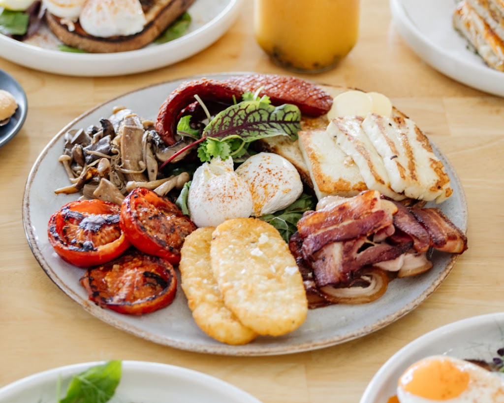Home At The Bay | 462 The Esplanade, Warners Bay NSW 2282, Australia | Phone: (02) 4948 0049