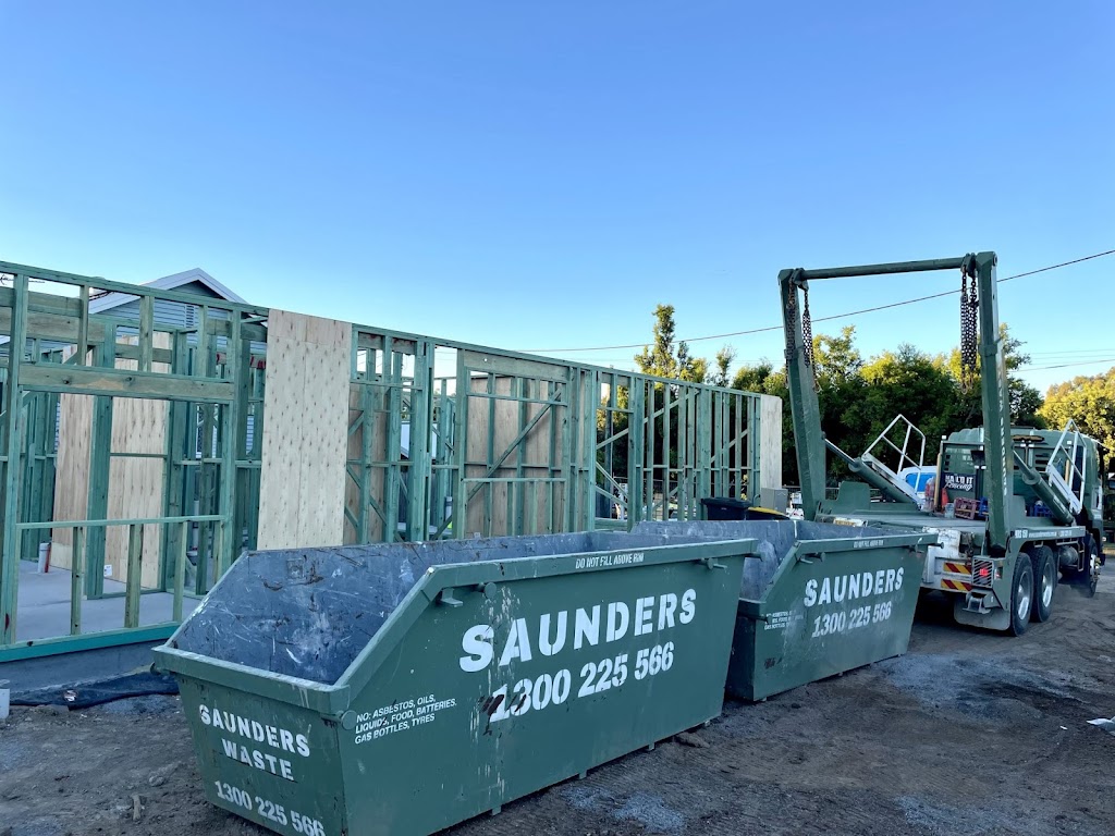 Saunders Waste - Brisbane Skip Bin Hire | 99 Main Beach Rd, Pinkenba QLD 4008, Australia | Phone: 1300 225 566