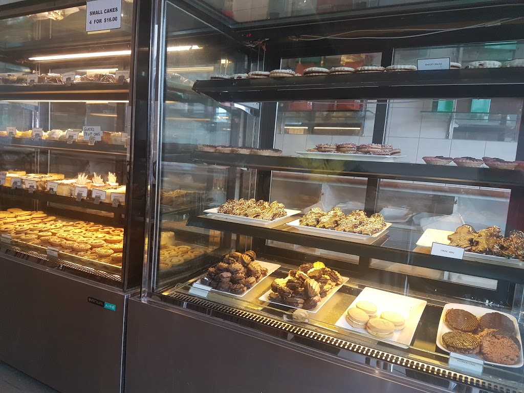 Ivanhoe Cakes | bakery | 101 Upper Heidelberg Rd, Ivanhoe VIC 3079, Australia | 0394994297 OR +61 3 9499 4297
