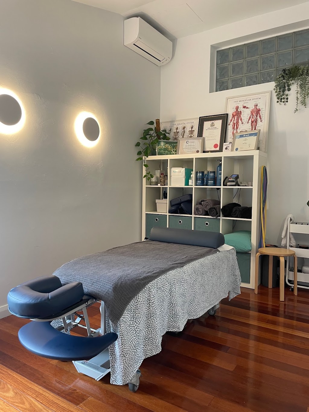 Move Well Remedial Therapies | 114 Taren Rd, Caringbah South NSW 2229, Australia | Phone: 0409 943 226