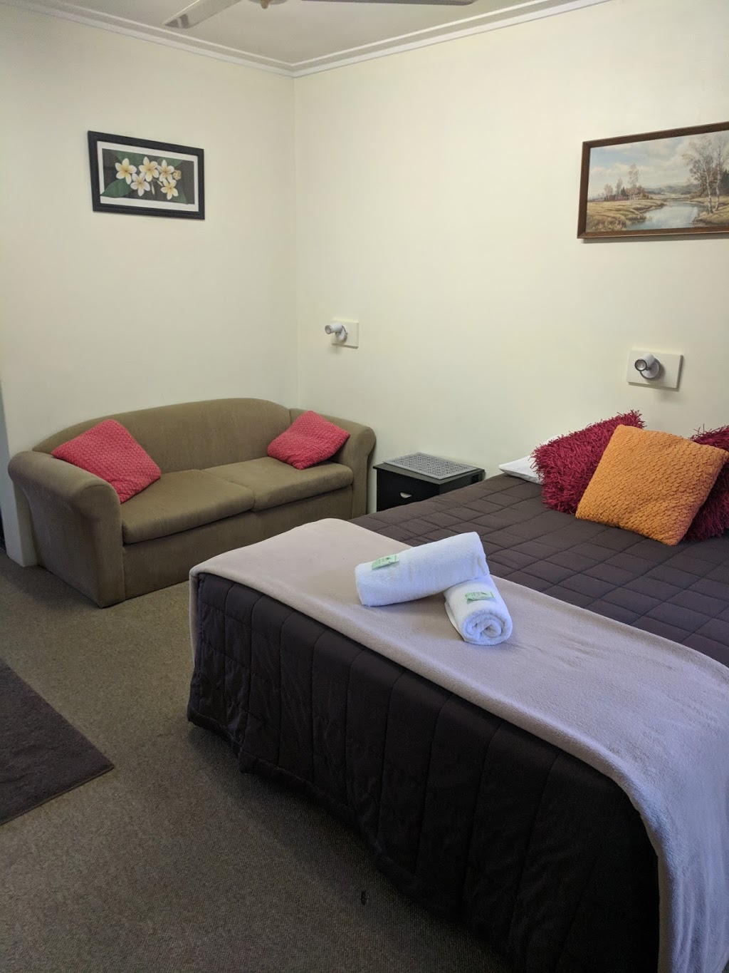 Westella Motel | 107 Pacific Hwy, Urunga NSW 2455, Australia | Phone: (02) 6655 6319