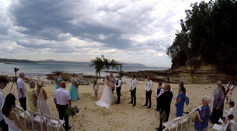 Kylie Jones Celebrant | Georges River Rd, Kentlyn NSW 2560, Australia | Phone: 0418 613 149