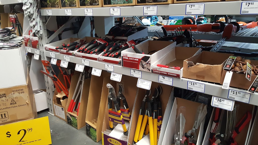 Masters South Morang | hardware store | Plenty Rd & McDonalds Rd, South Morang VIC 3752, Australia | 0394222300 OR +61 3 9422 2300