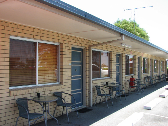 Beaudesert Central Motel | lodging | 163 Brisbane St, Beaudesert QLD 4285, Australia | 0755411244 OR +61 7 5541 1244