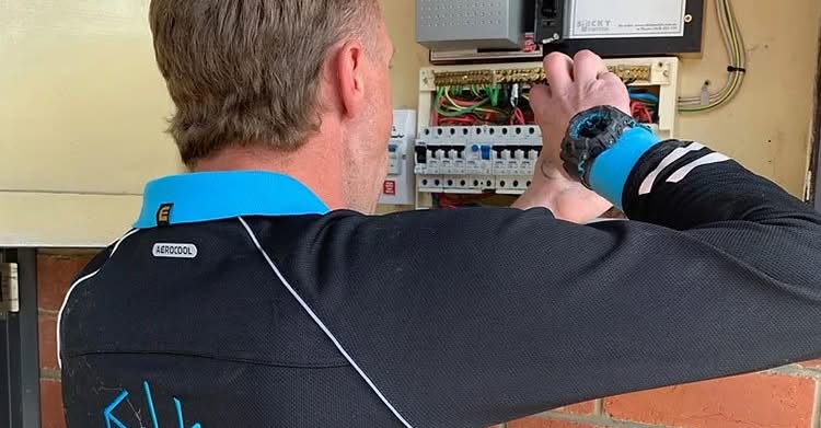 Air-Elec Hobart | Unit 5/160 Bungana Way, Cambridge TAS 7170, Australia | Phone: (03) 6123 9403