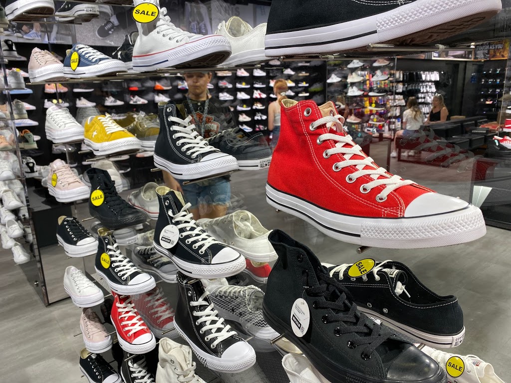 Platypus Shoes (Indooroopilly) | Indooroopilly Shopping Centre, 322 Moggill Rd, Indooroopilly QLD 4068, Australia | Phone: (07) 3878 6561