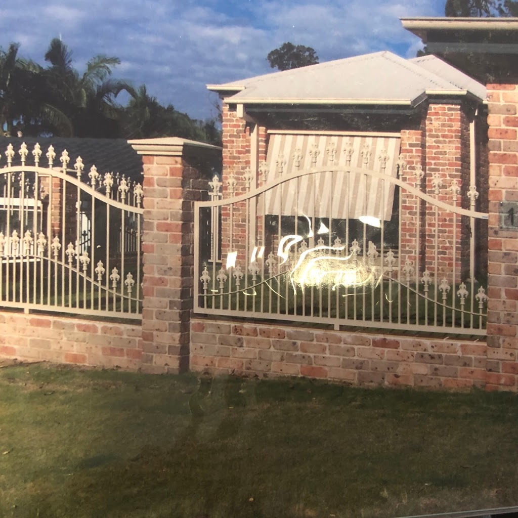 Magic Door & Gate Service & Installation | 4 Devlan St, Mansfield QLD 4122, Australia | Phone: (07) 3849 6666