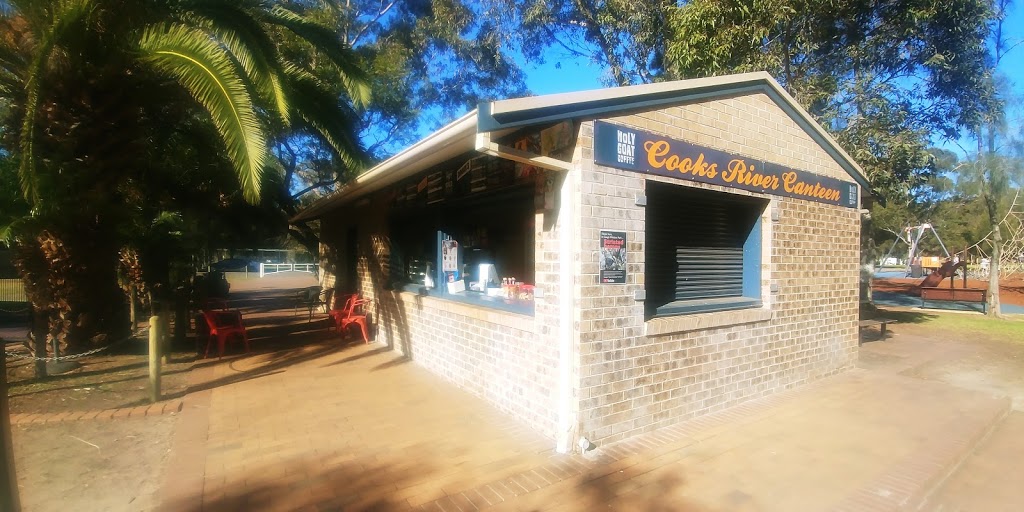 Cooks River Canteen | cafe | Gough Whitlam Park, Bayview Ave, Earlwood NSW 2206, Australia | 0498028120 OR +61 498 028 120