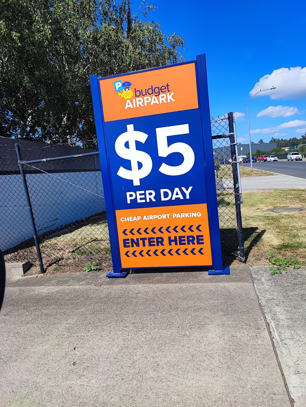 Budget Airpark | parking | 1B Hudson Fysh Dr, Western Junction TAS 7212, Australia | 0400903355 OR +61 400 903 355