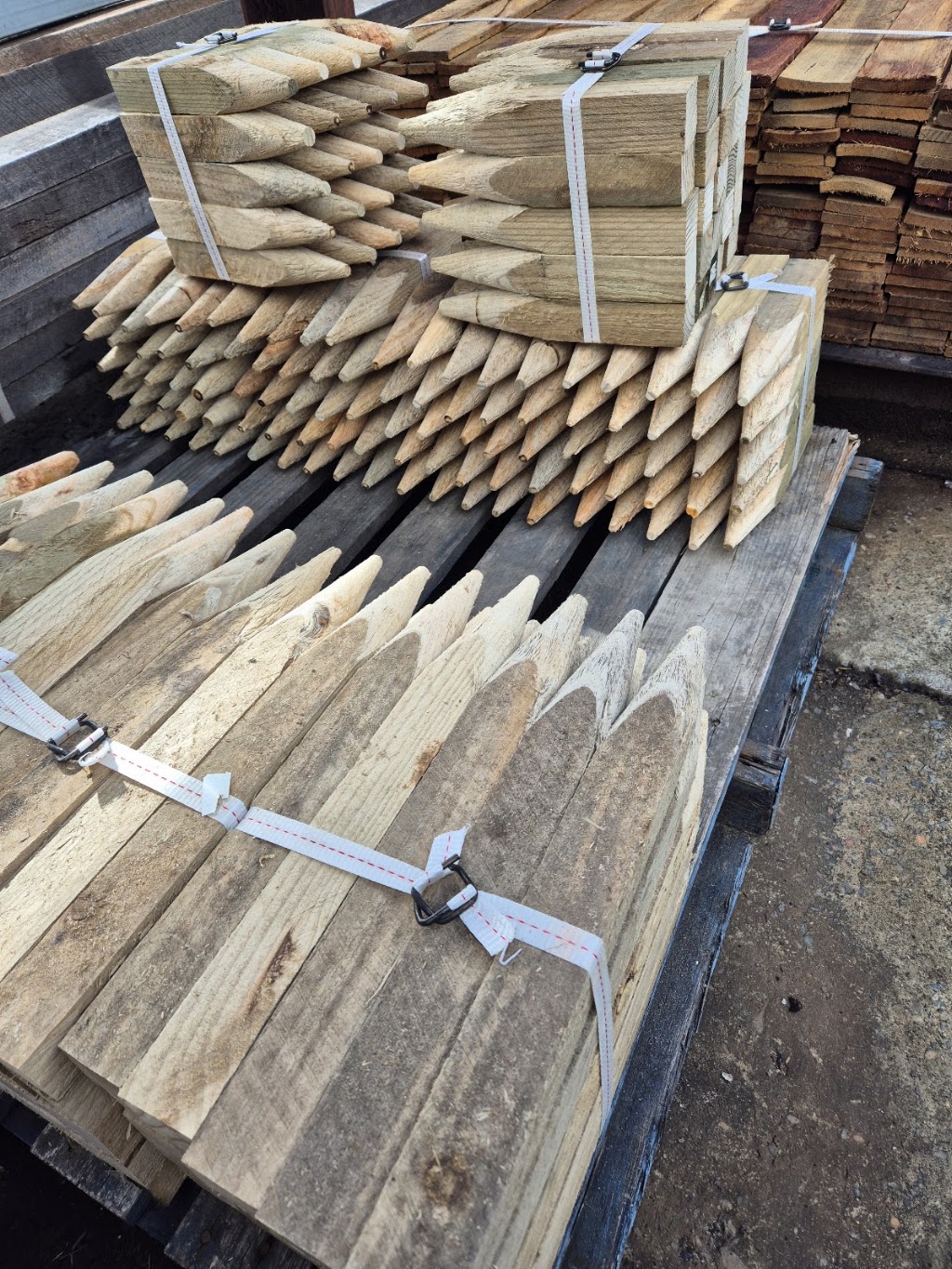 Aero Timber & Hardware Sales Pty Ltd. | 24-26 Aero Rd, Ingleburn NSW 2565, Australia | Phone: (02) 9605 1222