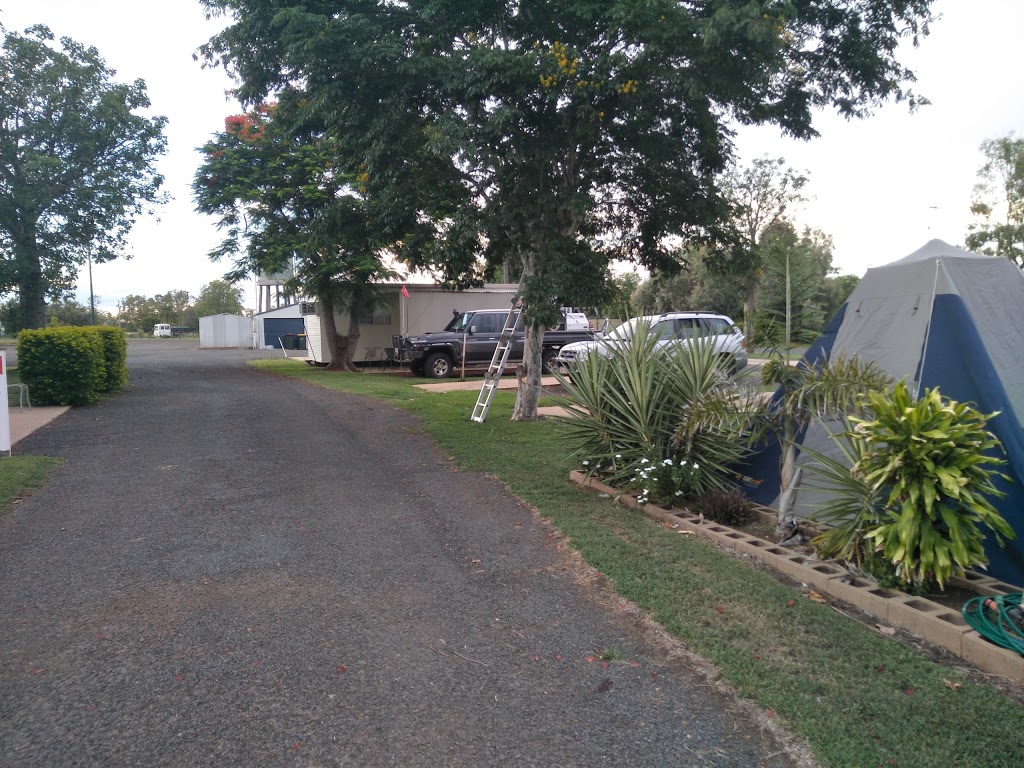 The Rolleston Caravan Park | rv park | Comet St & Meteor St, Rolleston QLD 4702, Australia | 0749843145 OR +61 7 4984 3145