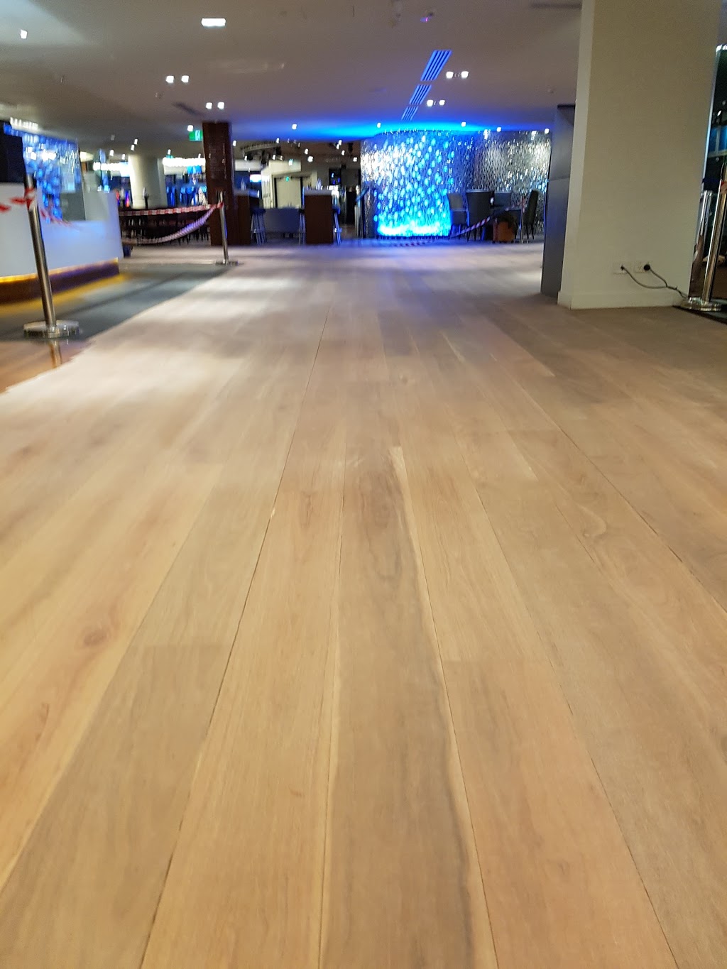 Arauca floor sanding | 77 River Run Cct, Ormeau Hills QLD 4209, Australia | Phone: 0413 396 648