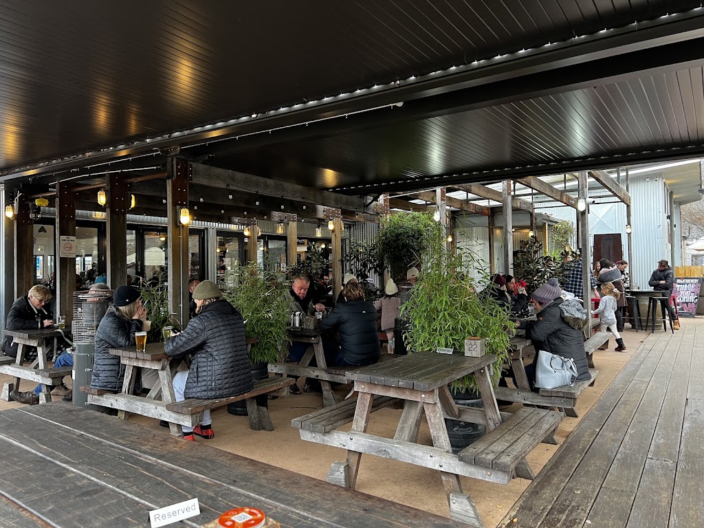 Bright Brewery | 121 Great Alpine Rd, Bright VIC 3741, Australia | Phone: (03) 5755 1301
