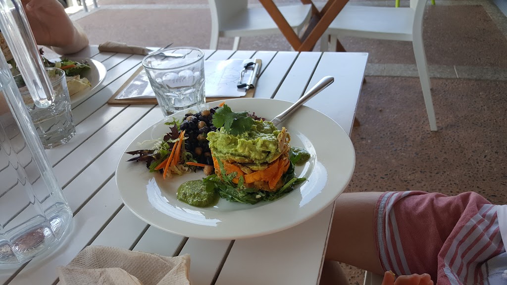 Bare Food Cafe | 14 Bruce Ave, Paradise Point QLD 4216, Australia | Phone: (07) 5564 1500
