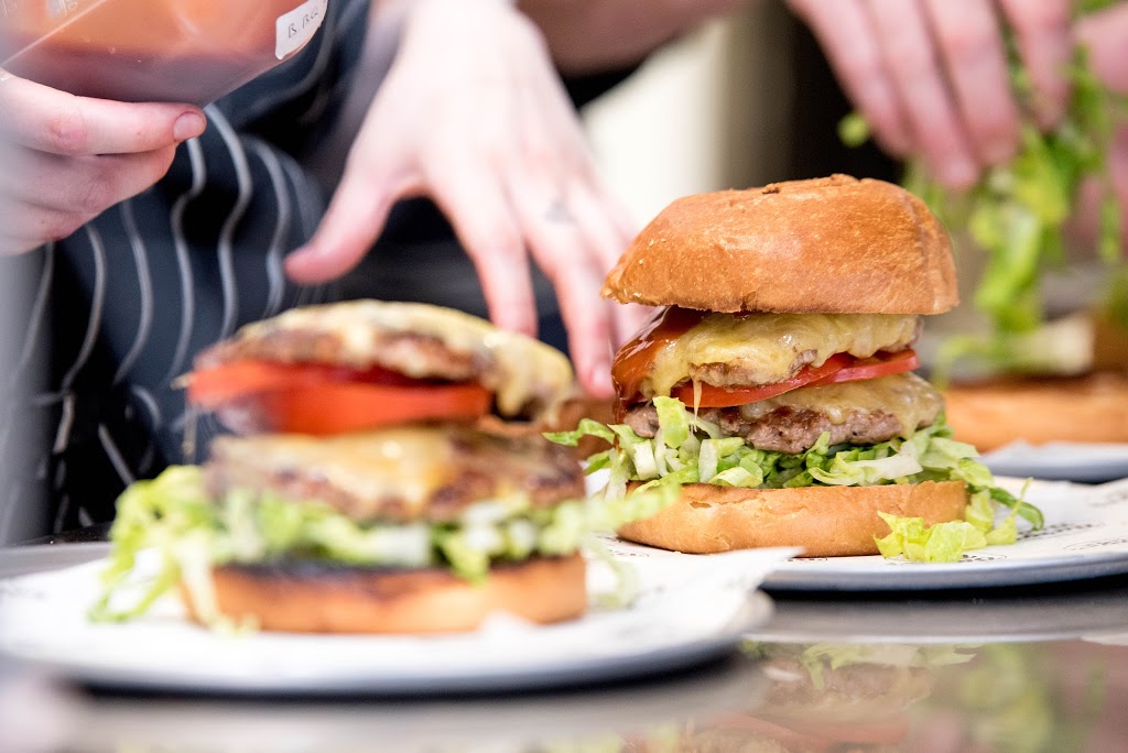 The Boat Shed Bar + Galley | The Parade, Belmont NSW 2280, Australia | Phone: (02) 4945 7756