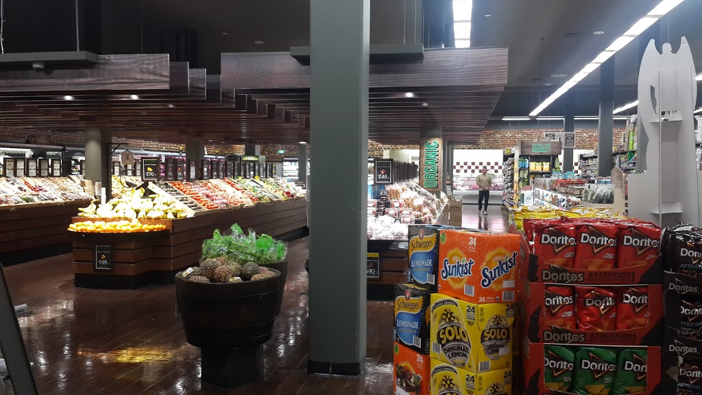 Metro Market | shopping mall | 33-47 Hollywell Rd, Biggera Waters QLD 4216, Australia | 0755639822 OR +61 7 5563 9822