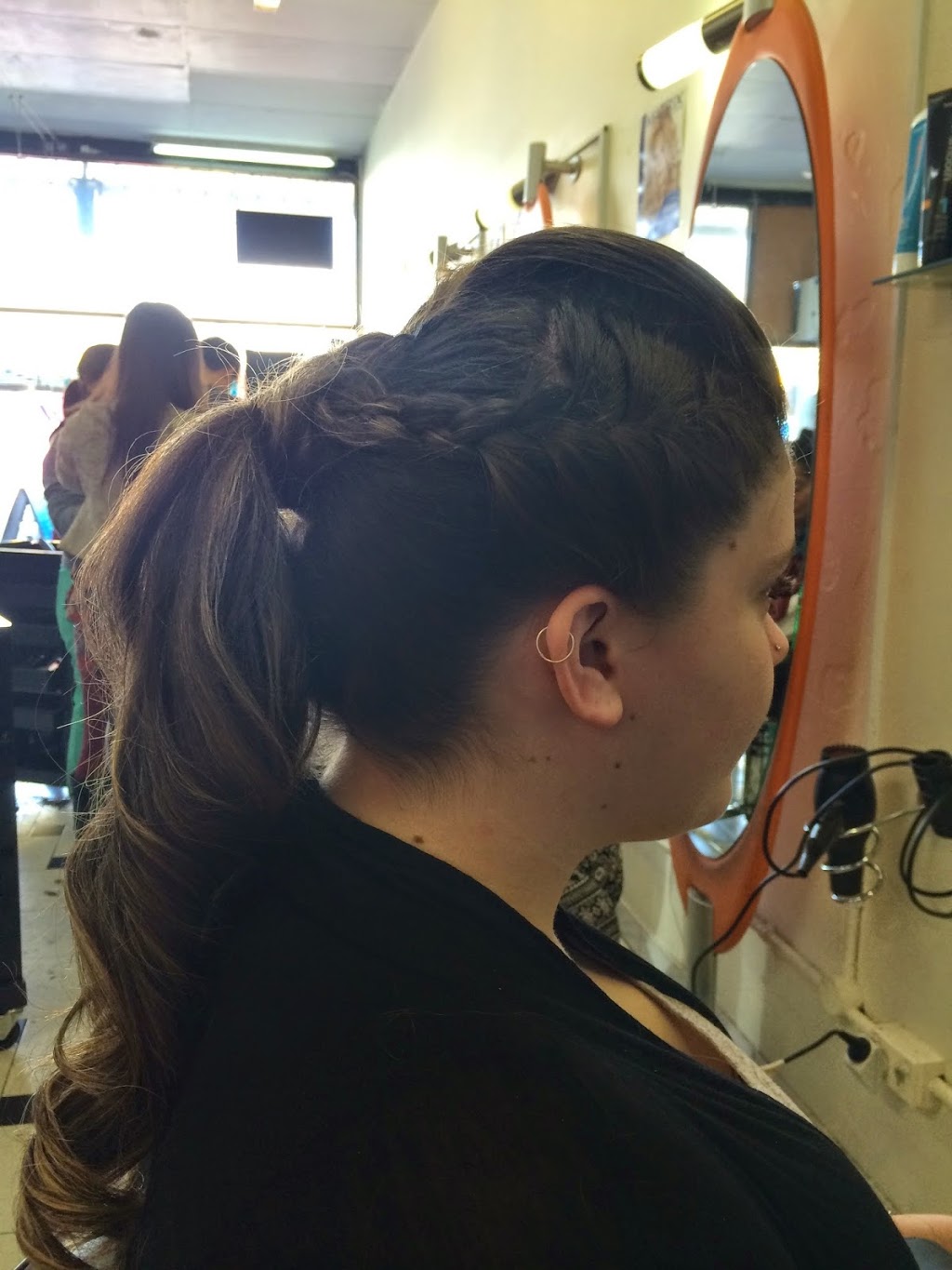 Phuong Les Hair & Nails | hair care | 43 Dunstan St, Clayton VIC 3168, Australia | 0395449480 OR +61 3 9544 9480
