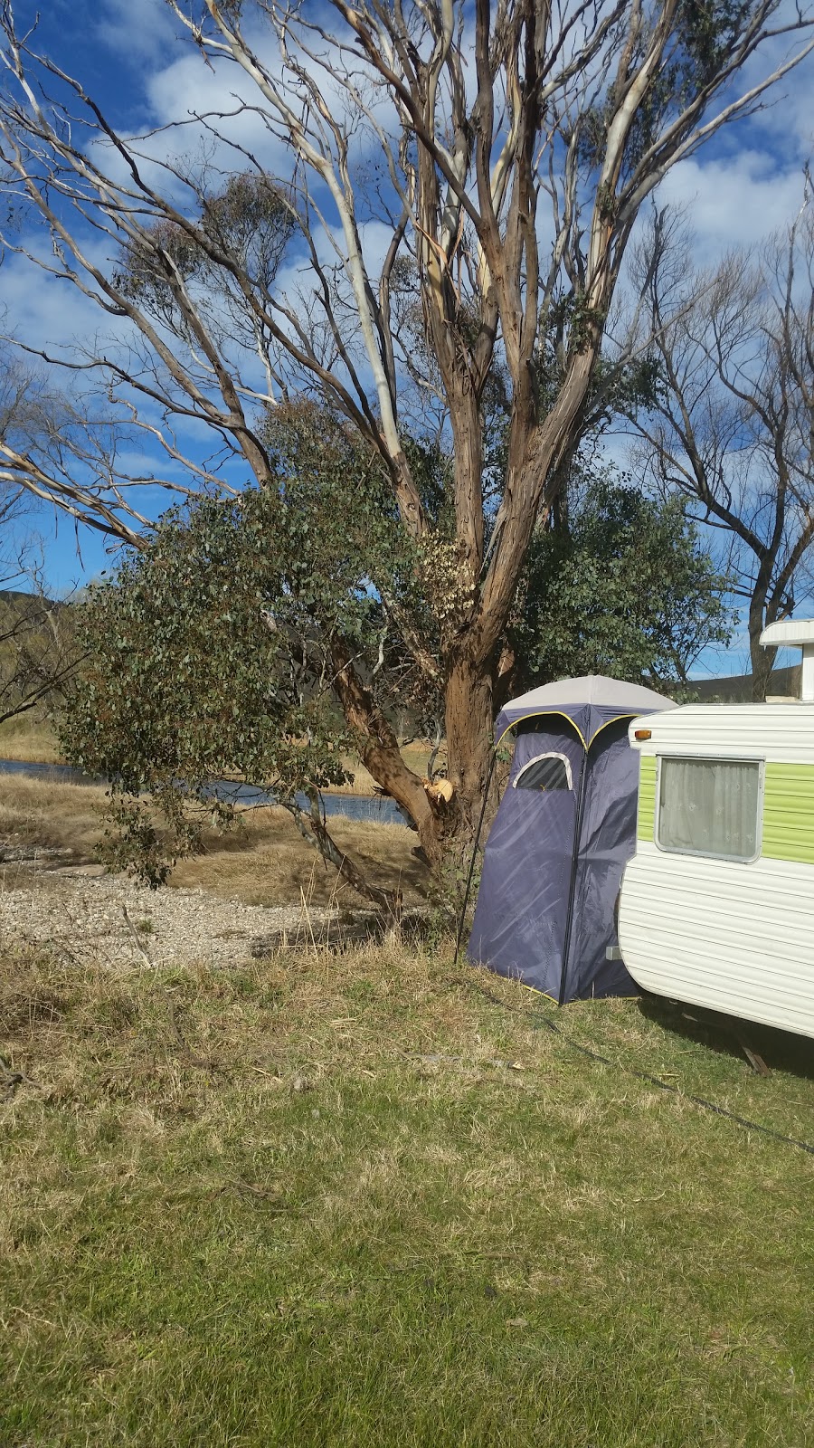 Hinnomunjie Bridge Camping Area | campground | River,, Mitta Mitta VIC 3701, Australia