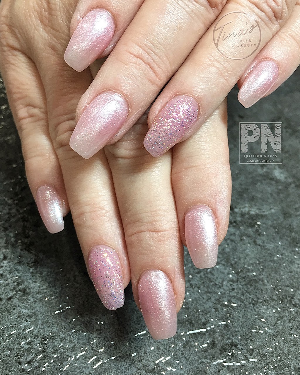 Tinas Nails and Beauty | 13 Sunbird Ct, Elanora QLD 4221, Australia | Phone: 0432 280 665