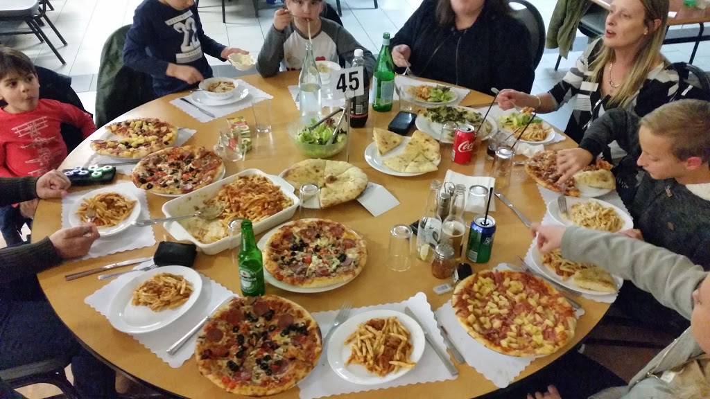 Campania Sports & Social Club | 5 Famechon Cres, Modbury North SA 5092, Australia | Phone: (08) 8396 3780