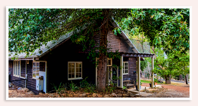 Oak Tree Barn | lodging | 17 Doust St, Bridgetown WA 6255, Australia | 0427614079 OR +61 427 614 079