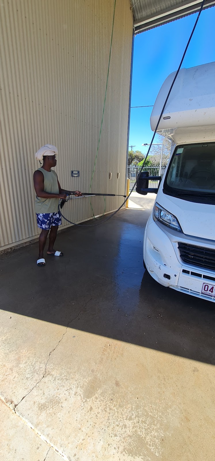 Crossroads Tyre Service | 7 Richard St, Bourke NSW 2840, Australia | Phone: (02) 6872 2005