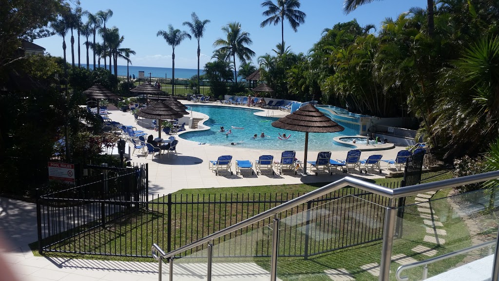 Palm Beach Holiday Resort | lodging | 14 Jefferson Ln, Palm Beach QLD 4221, Australia | 0755982366 OR +61 7 5598 2366