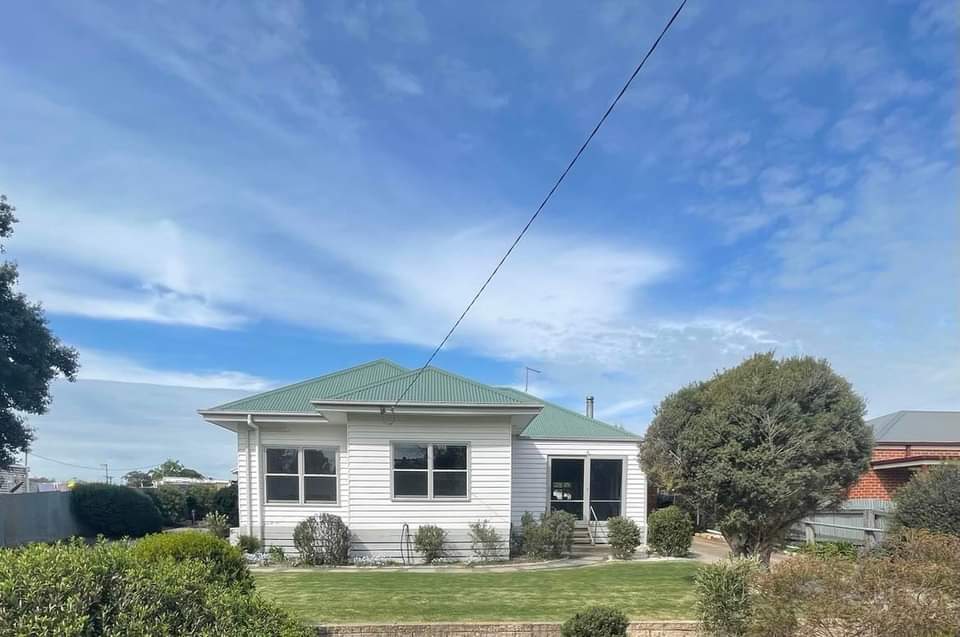 Murtoa Lakeview Accommodation | Lake St, Murtoa VIC 3390, Australia | Phone: 0477 004 468