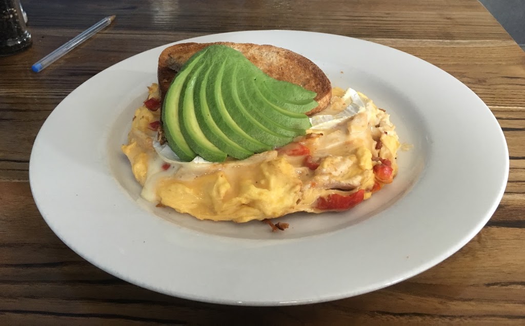Top Shop Cafe - Wanda Beach | 35 Mitchell Rd, side of corner, Links Ave, Cronulla NSW 2230, Australia | Phone: (02) 9544 3222