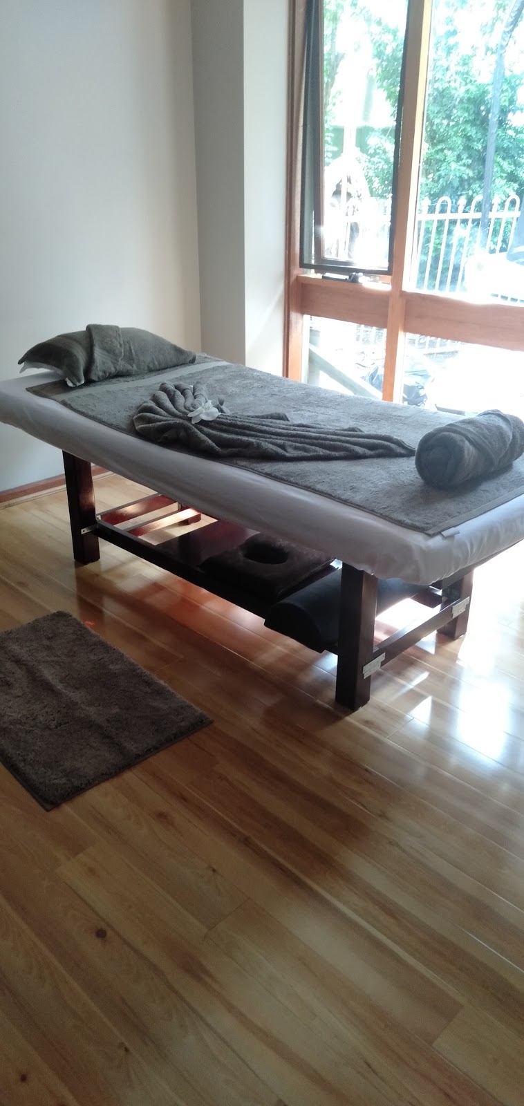 Nim Remedial Thai Massage |  | 13 Uther Ave, Bradbury NSW 2560, Australia | 0421935754 OR +61 421 935 754