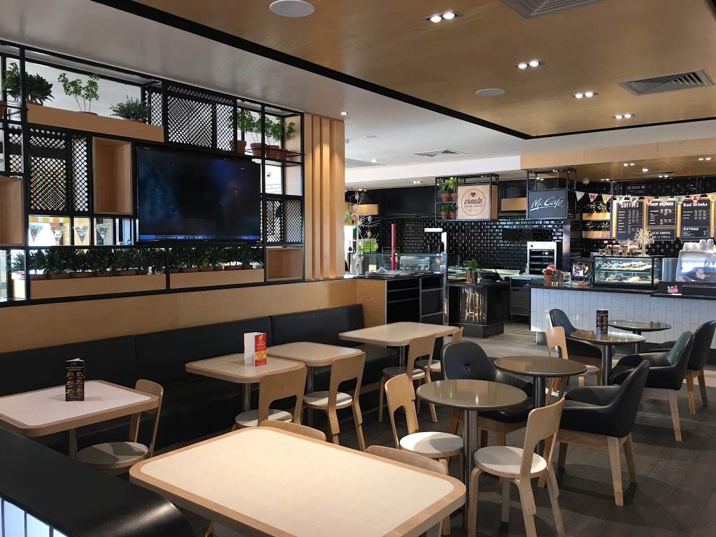 McDonalds Harrisdale | meal takeaway | Nicholson Rd, Harrisdale WA 6112, Australia | 0893972302 OR +61 8 9397 2302