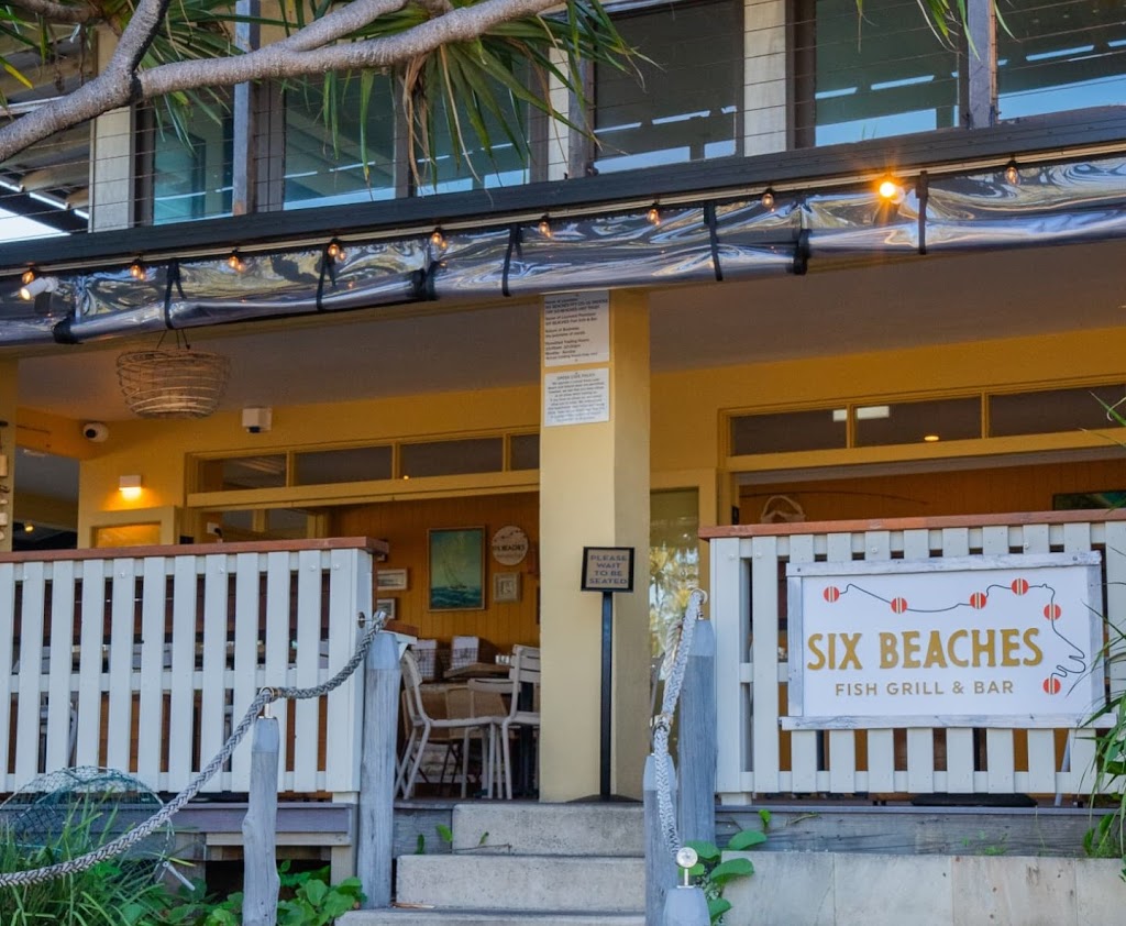 Six Beaches Fish Grill and Bar | 29 Mooloomba Rd, Point Lookout QLD 4183, Australia | Phone: (07) 3471 6003