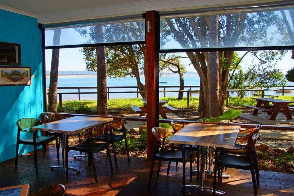 Beachcombers Family Bistro 1770 | restaurant | 638 Captain Cook Dr, Seventeen Seventy QLD 4677, Australia | 0749749731 OR +61 7 4974 9731