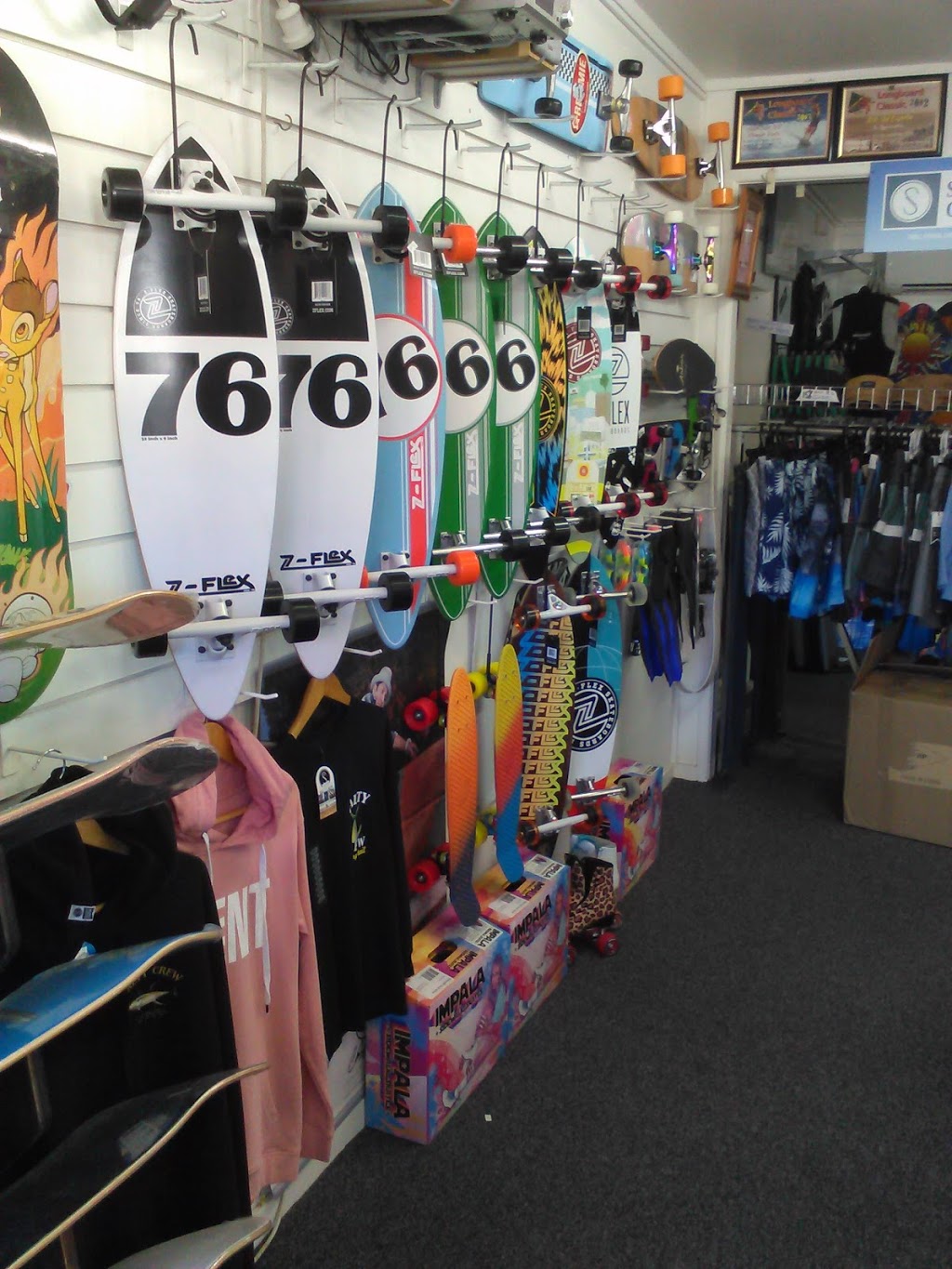 Bargara Surf Centre | clothing store | 16A Bauer St, Bundaberg QLD 4670, Australia | 0414631141 OR +61 414 631 141