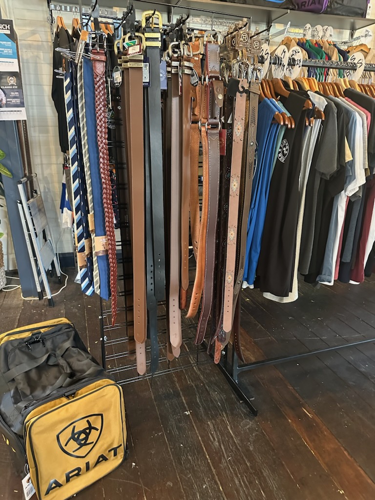 Shellies Country Wear | 7 Nabiac St, Nabiac NSW 2312, Australia | Phone: 0407 481 918