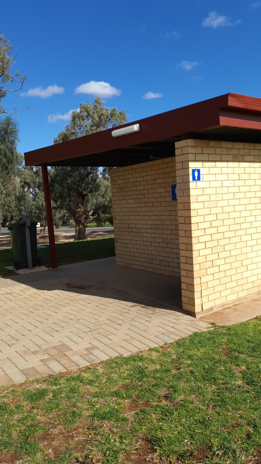 Public Toilet | 92 S W Terrace, Morgan SA 5320, Australia