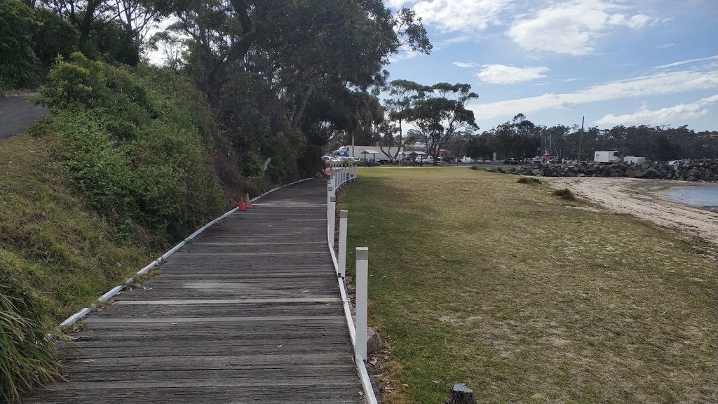 Ulladulla Sea Pool | Southern end of, Ulladulla Harbour, Ulladulla NSW 2539, Australia | Phone: (02) 4444 8811