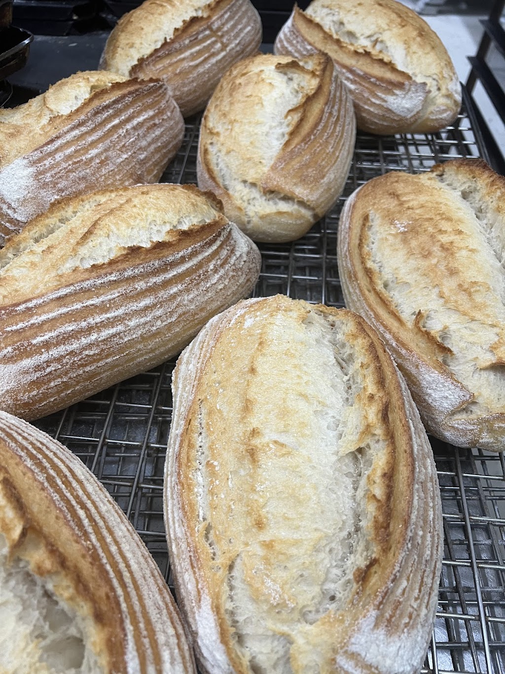 Burkes Bakery Nagambie | 294-298 High St, Nagambie VIC 3608, Australia | Phone: 0455 307 132
