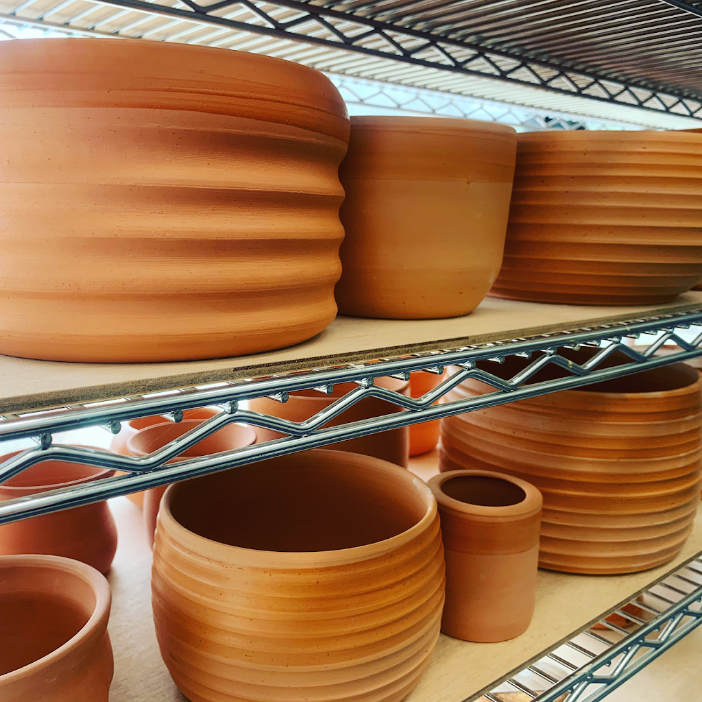 Clay Commune Ceramic Supplies / Sales / Workshops | store | Unit 21/5 Bridge St, Newtown VIC 3220, Australia | 0414373490 OR +61 414 373 490