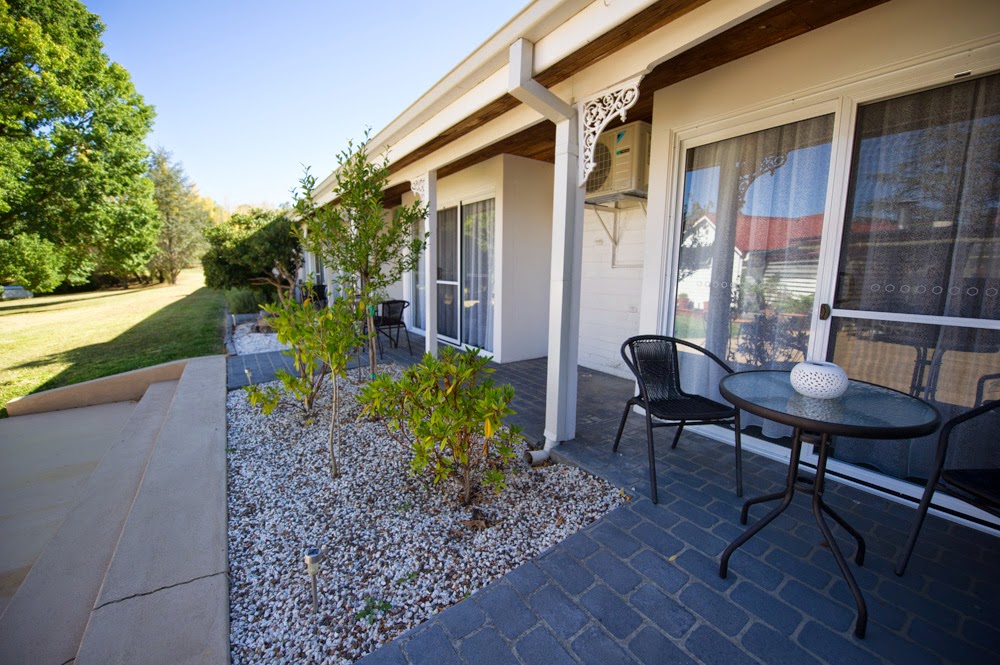 Moore Park Inn | lodging | 63 Moore Park Ln, Armidale NSW 2350, Australia | 0267722358 OR +61 2 6772 2358