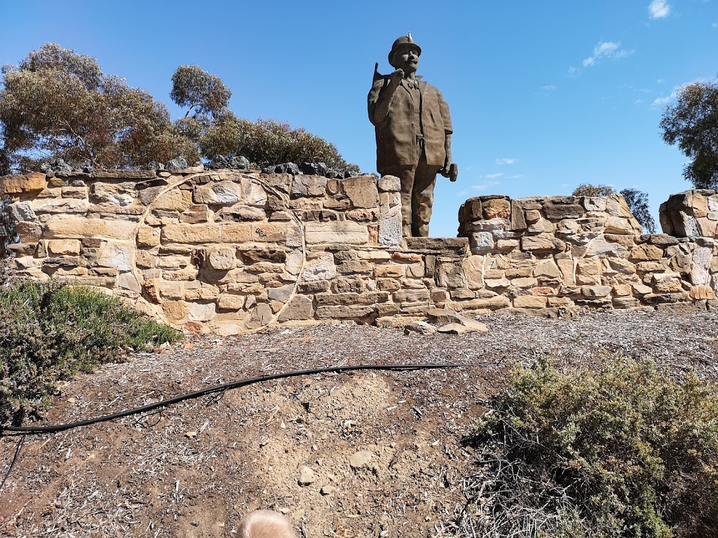 Map Kernow Statue | museum | Kernow Pl, Kapunda SA 5373, Australia