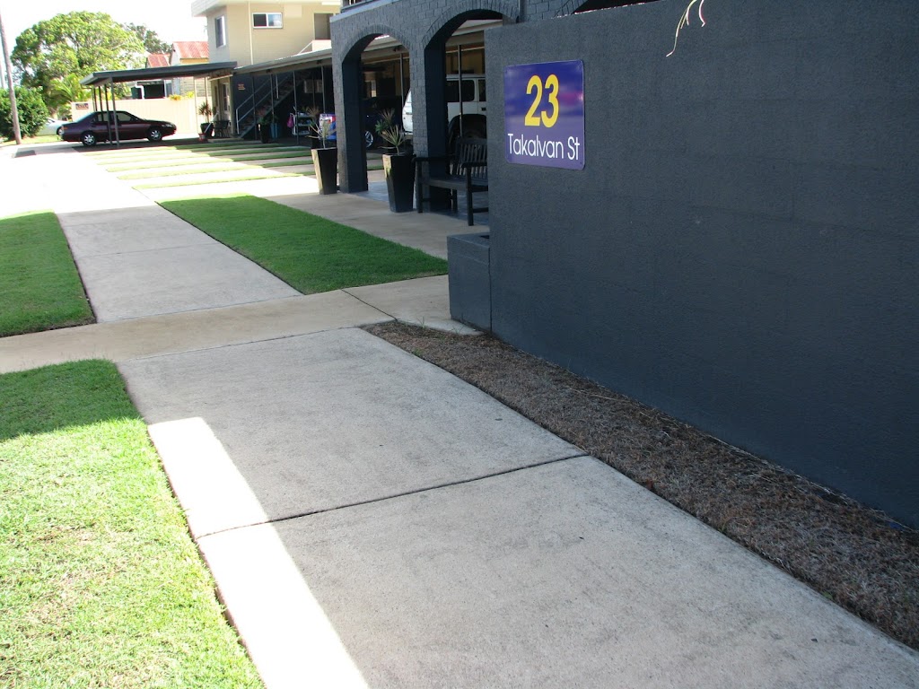 Charm City Motel | 23 Takalvan St, Bundaberg West QLD 4670, Australia | Phone: (07) 4152 2284