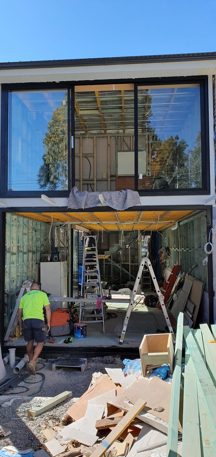 Streamline Architectural Building Glazing Pty Ltd |  | 5/18 Nells Rd, West Gosford NSW 2250, Australia | 0411098729 OR +61 411 098 729