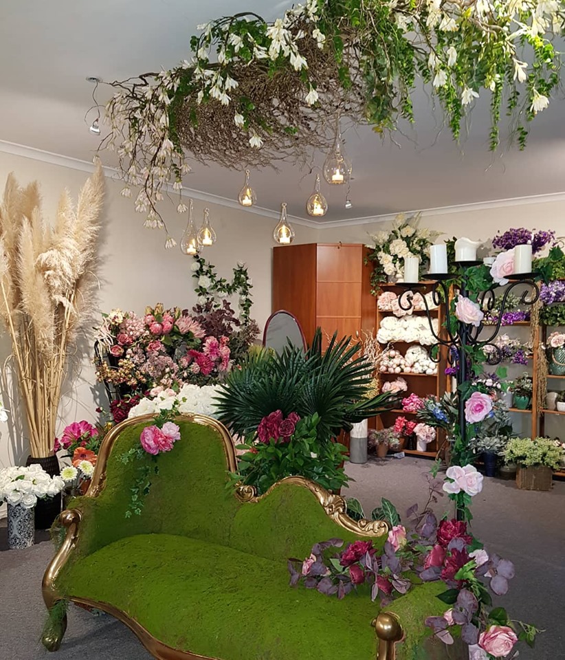 Decodays | florist | 95 Bullen Rd, Tynong North VIC 3813, Australia | 0435125986 OR +61 435 125 986