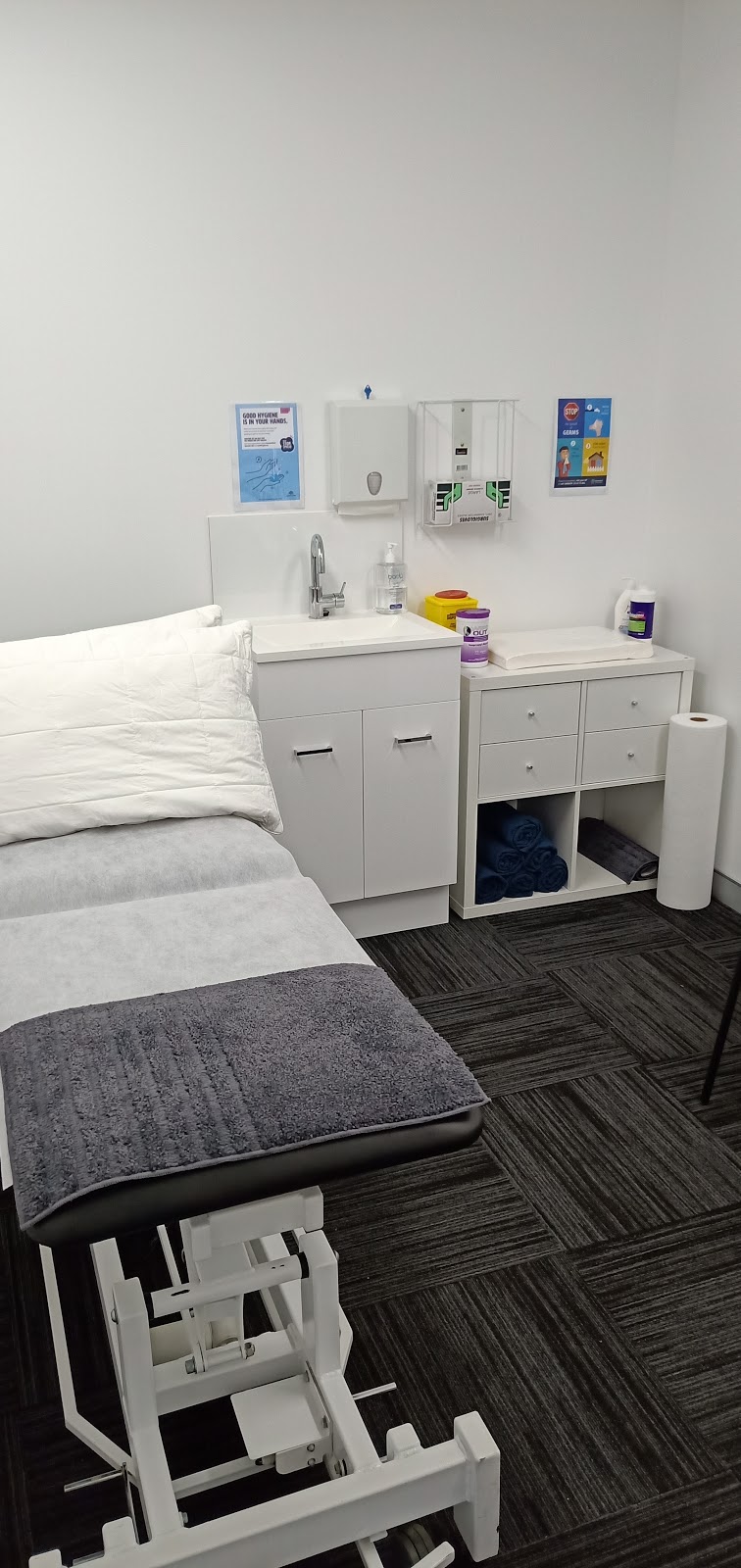 Shailer Park Physiotherapy & Exercise Centre - Core Physiotherapy & Exercise Centre | physiotherapist | Shop 6, Corner of Beenleigh-Redland Bay Road and, Logandale Blvd, Cornubia QLD 4130, Australia | 1300012273 OR +61 1300 012 273