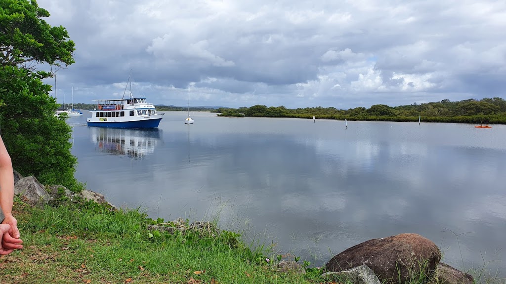 Clarence River Ferries | River Street, Yamba NSW 2464, Australia | Phone: 0408 664 556