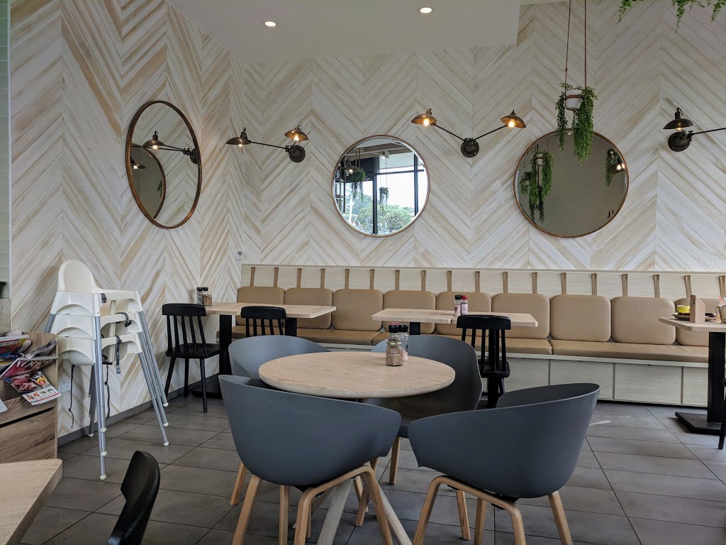 Leaf Cafe | 80 Borrowdale Way, Cranebrook NSW 2749, Australia