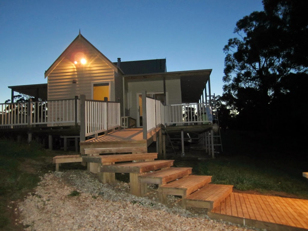 High Peaks Cottages | lodging | 656 Russell Creek Rd, Fumina South VIC 3825, Australia | 0411479411 OR +61 411 479 411